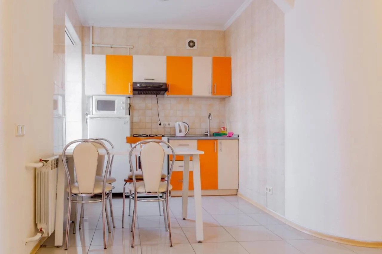Apartment Triokhsviatytelskaya Street 3 Kiev