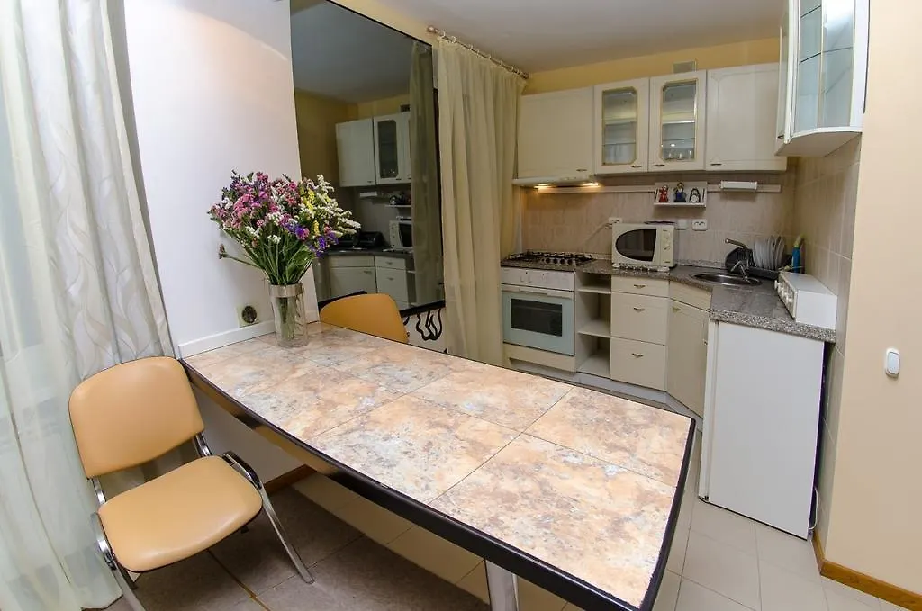 Apartment Triokhsviatytelskaya Street 3 Kiev 0*,